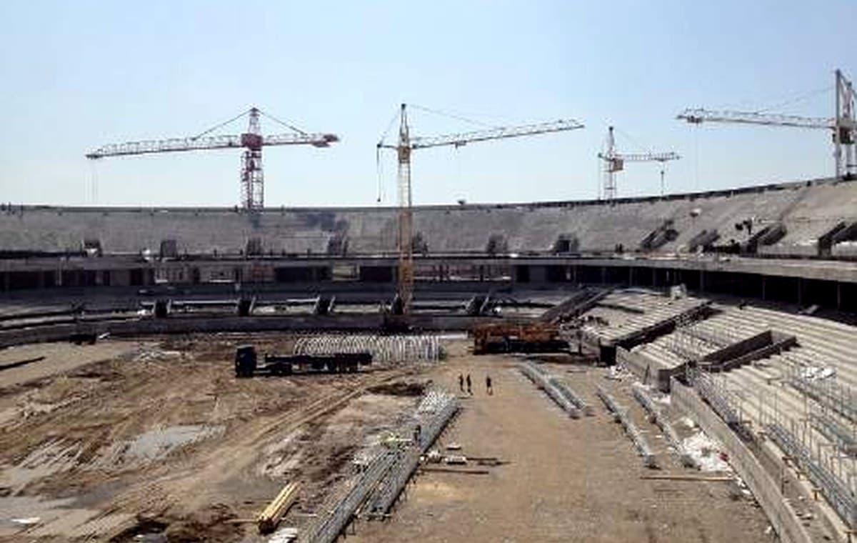 Bunyodkor Stadium Field